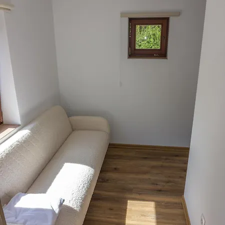 公寓 Stara Ribogojnica & Pohorska Postrv 卢瑟